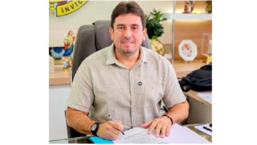 Helder Carvalho - assinatura