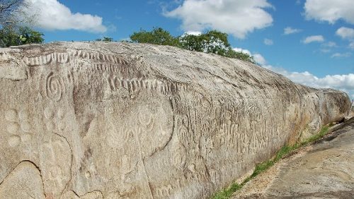 Itaquatiaria do Ingá