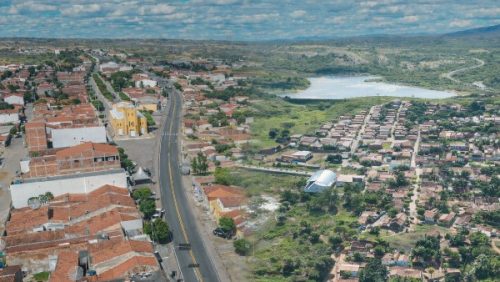Foto área da cidades de Aparecida e São Francisco