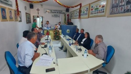 sessão da Cãmara Municipal de São Francisco