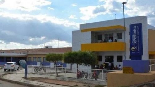 Fachada do HST. Fonte: internet